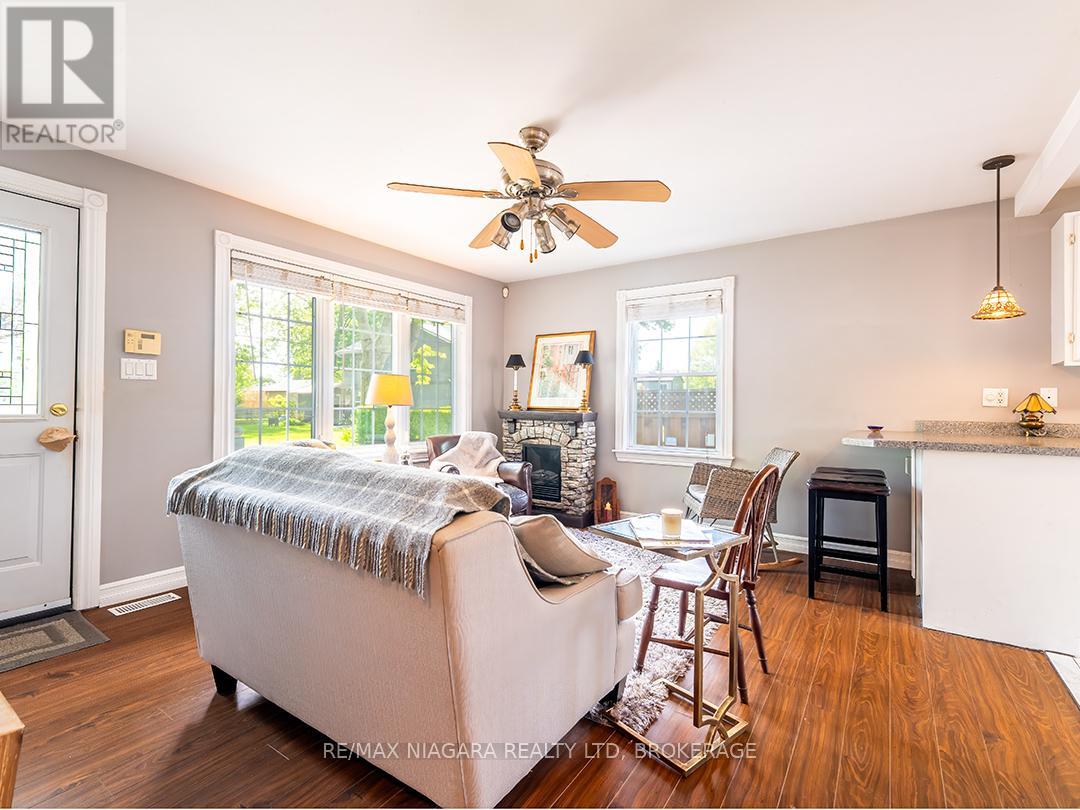 263 MAPLEWOOD AVENUE - 7