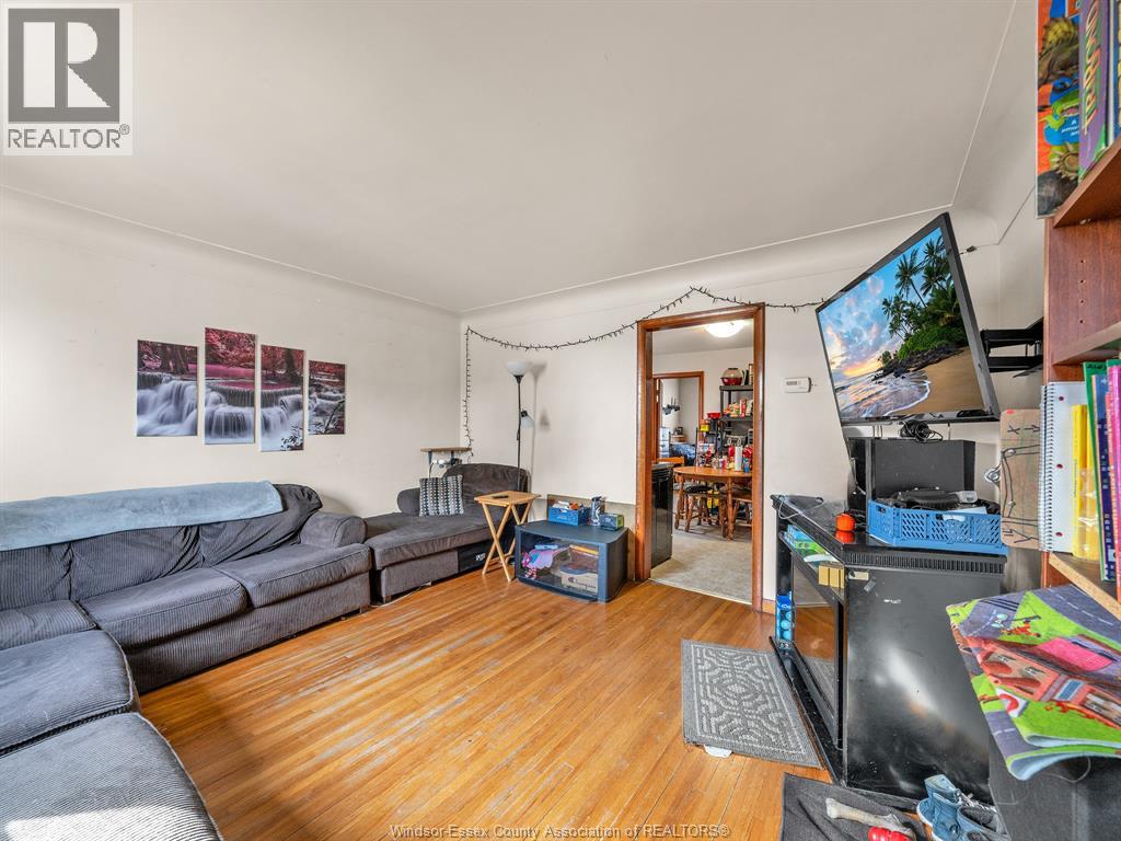 1477 WINDERMERE ROAD - 5
