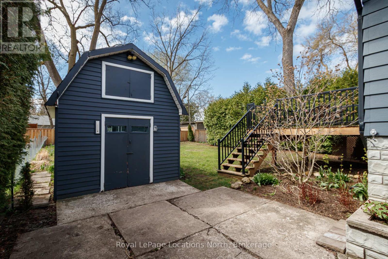 258 FOURTH STREET W - 22