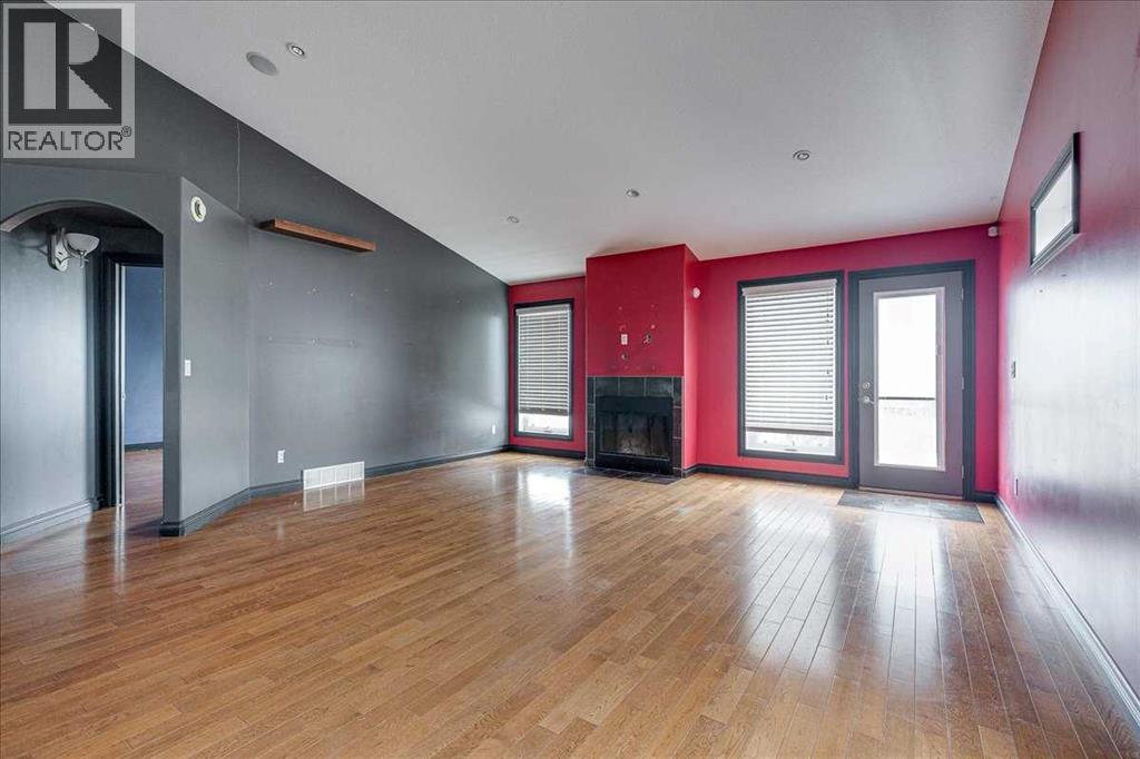 114 Jenner Crescent — photo 15