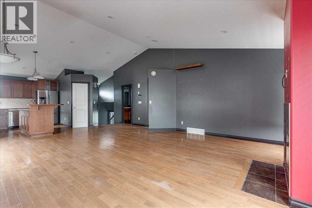 114 Jenner Crescent — photo 16