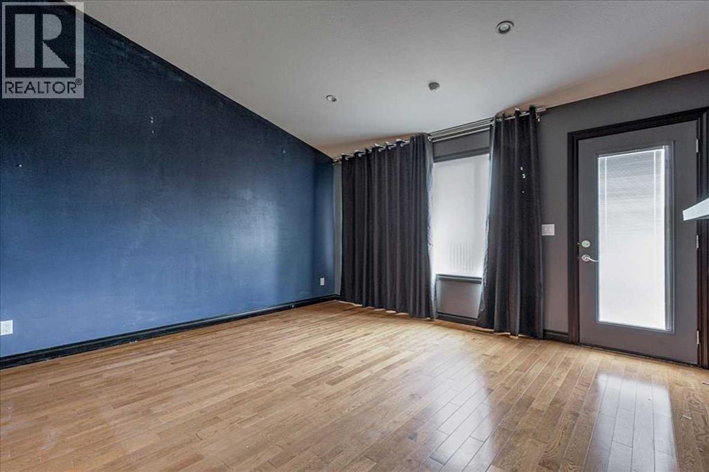 114 Jenner Crescent — photo 19