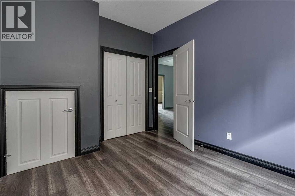 114 Jenner Crescent — photo 34