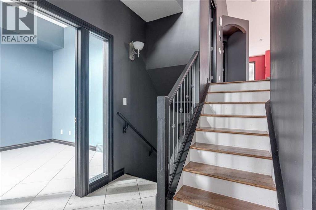 114 Jenner Crescent — photo 6