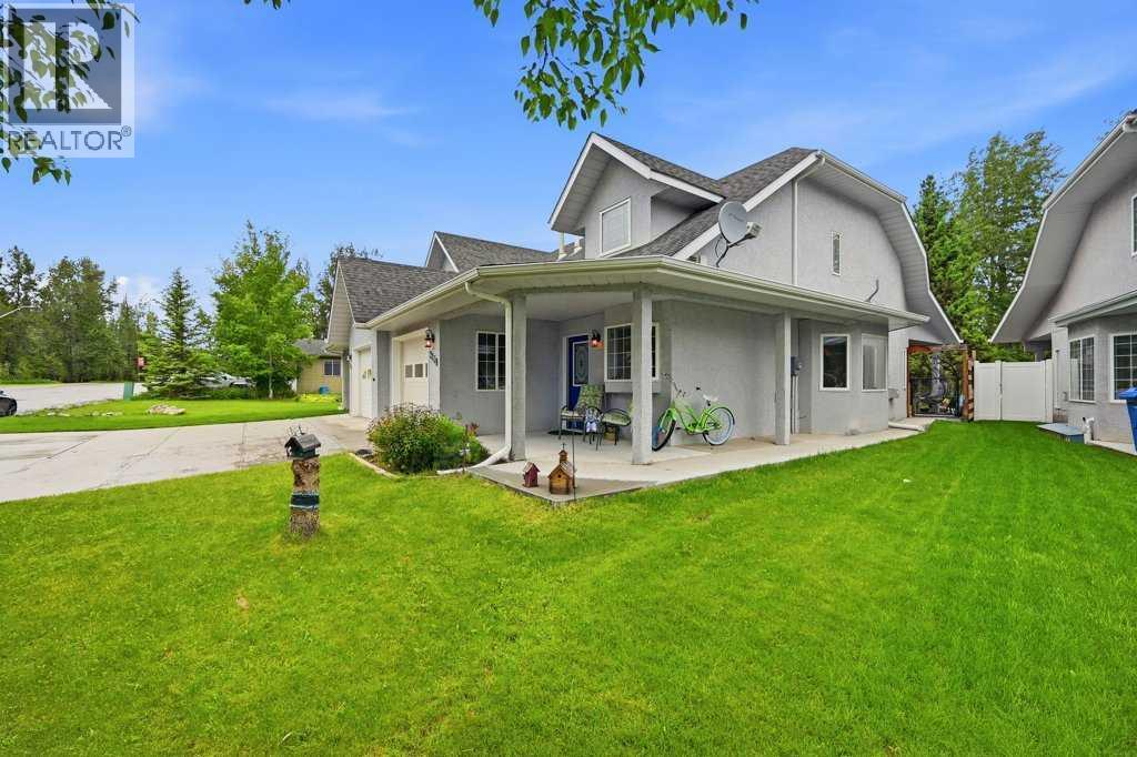 223B 3 Street SW - photo 3