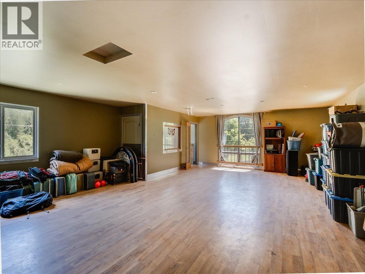 2809 Slocan Valley West Road - 71