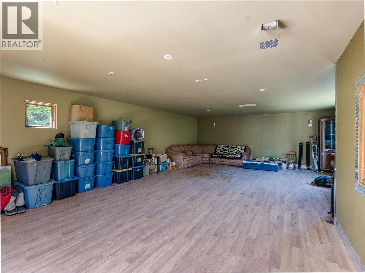 2809 Slocan Valley West Road - 70