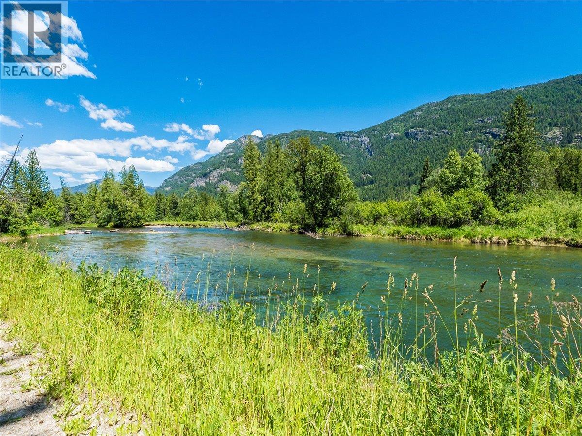 2809 Slocan Valley West Road - 77