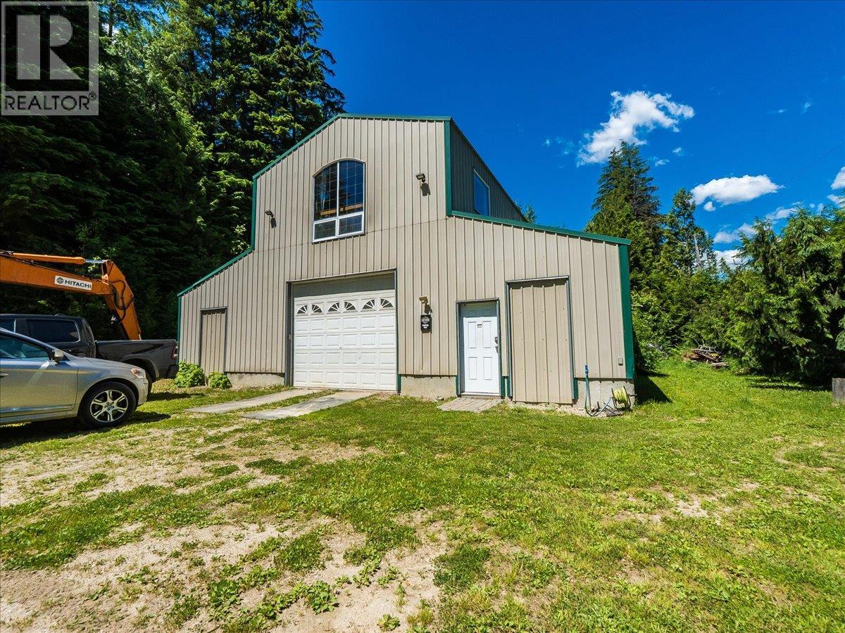 2809 Slocan Valley West Road - 63