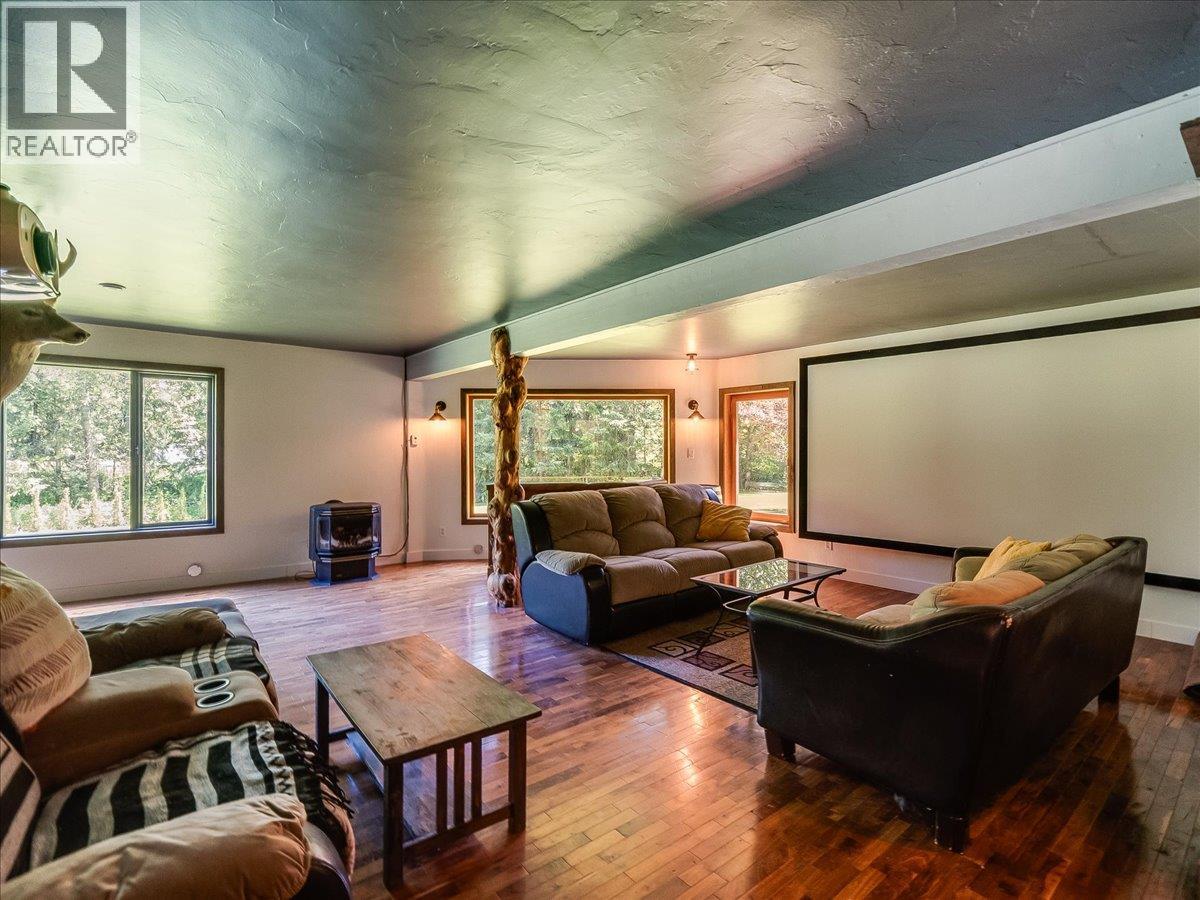 2809 Slocan Valley West Road - 30