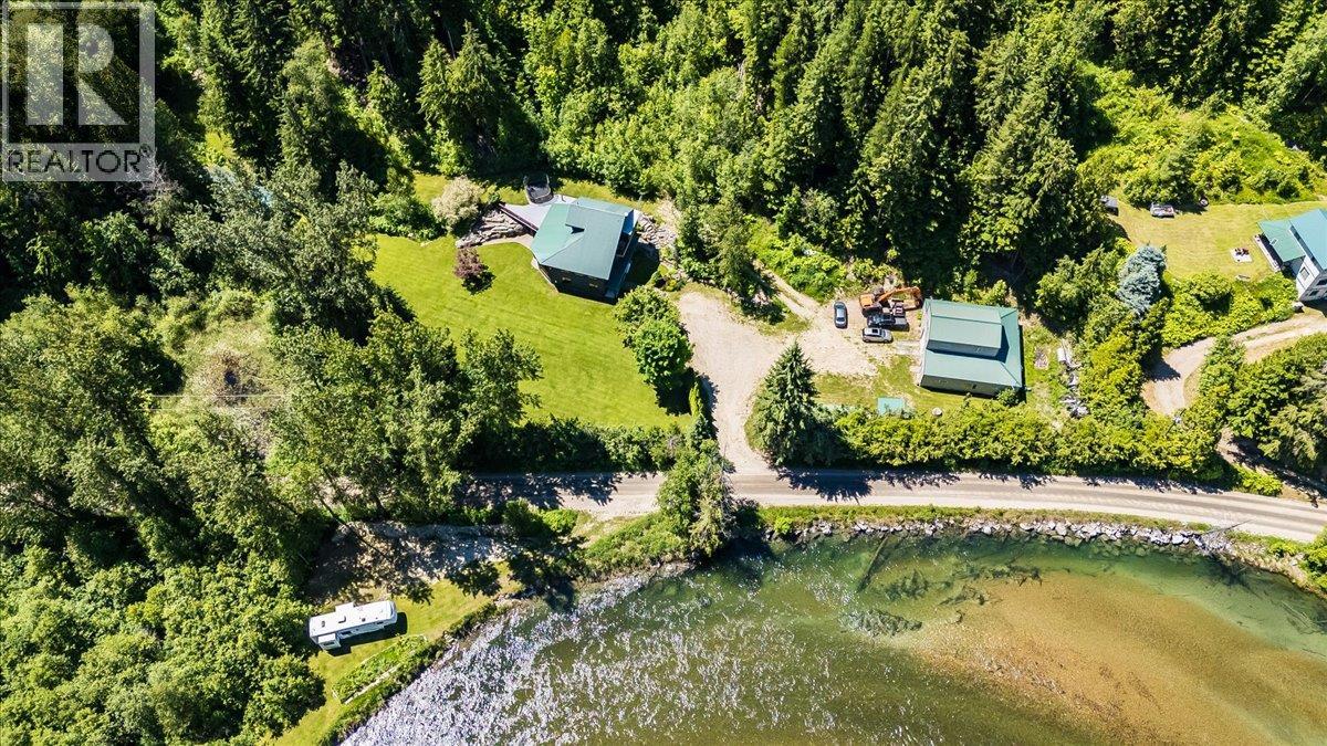 2809 Slocan Valley West Road - 75