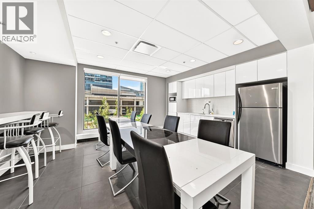 1100 8 Avenue Southwest - Photo 10