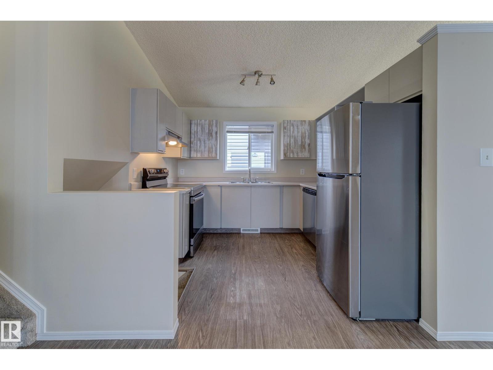 1523 JARVIS CR NW — photo 8