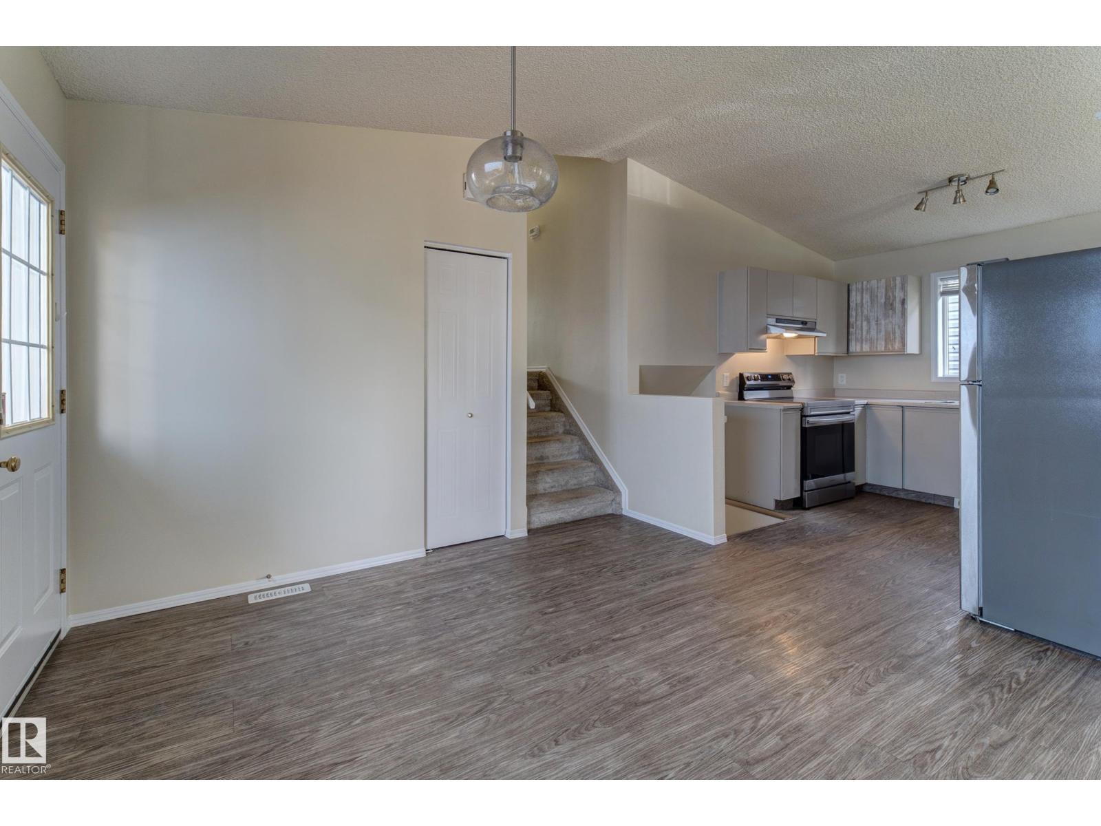 1523 JARVIS CR NW — photo 13