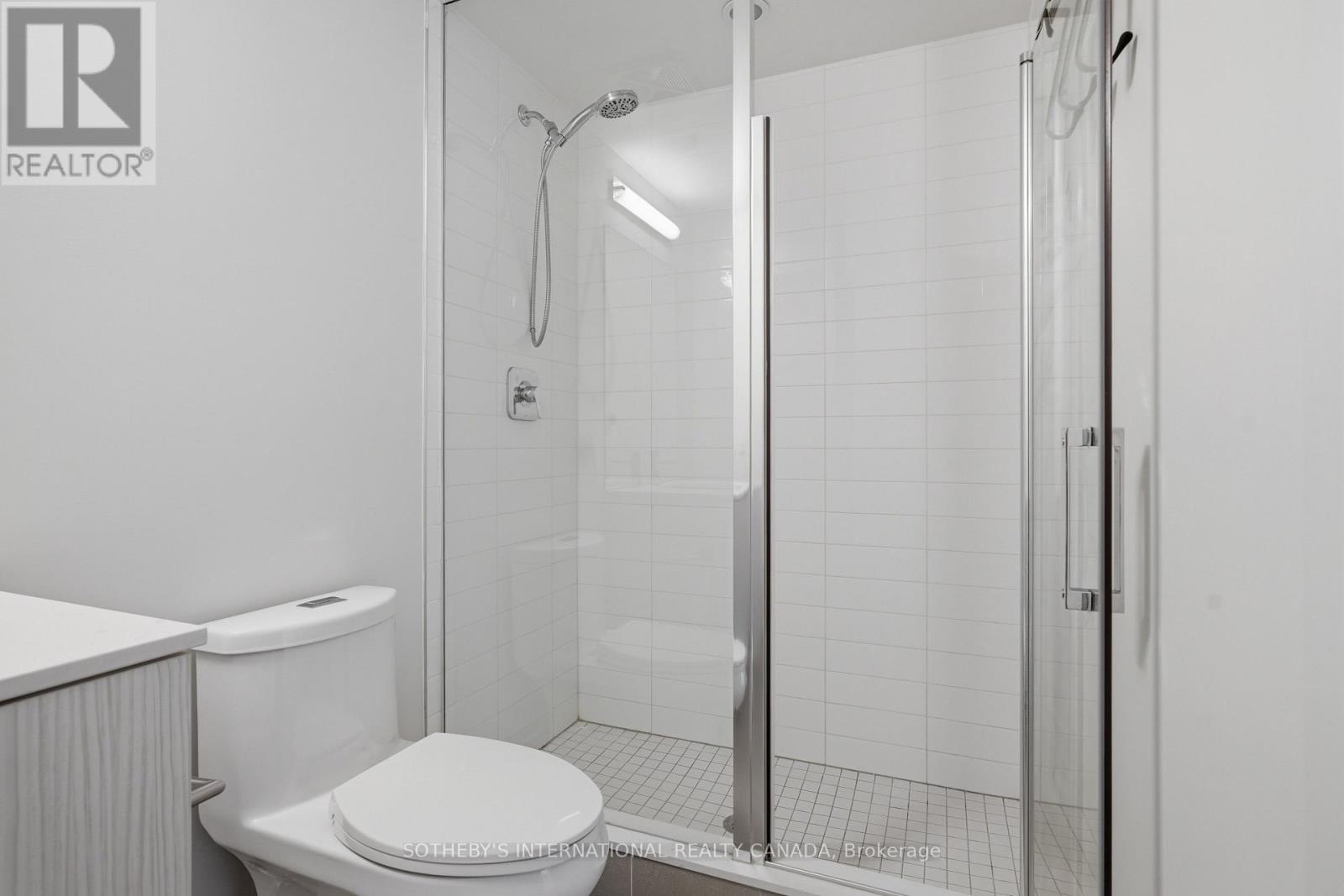 #2108 158 FRONT STREET - 15