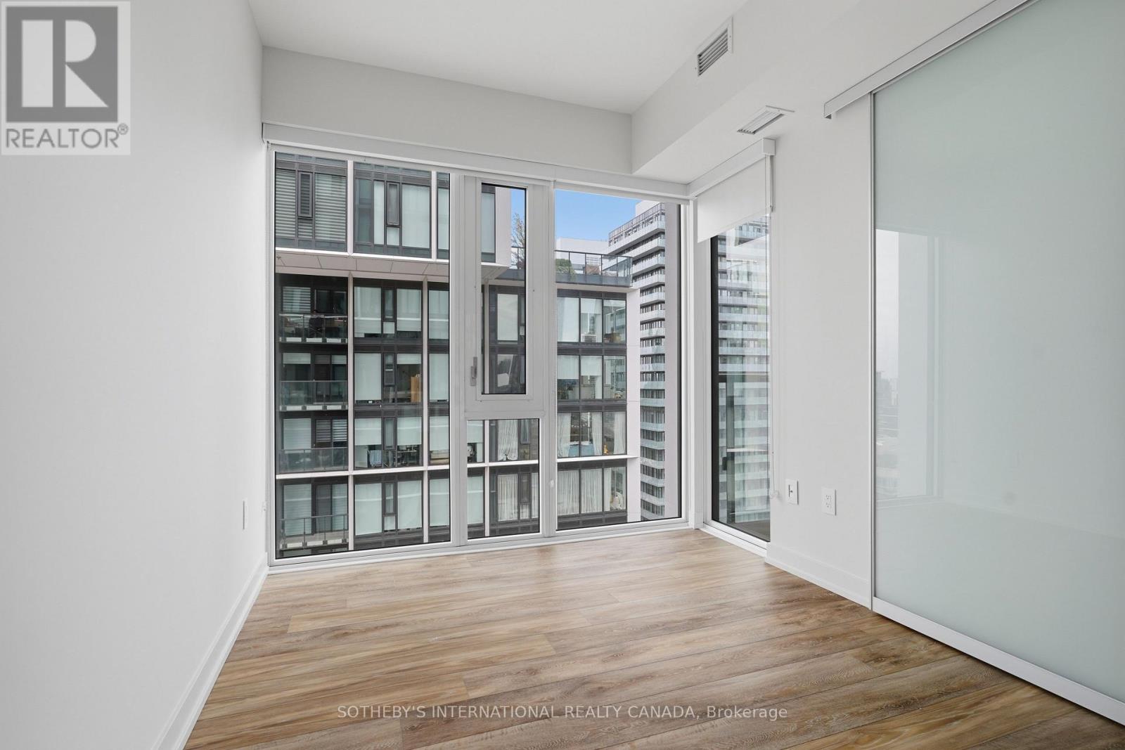 #2108 158 FRONT STREET - 9