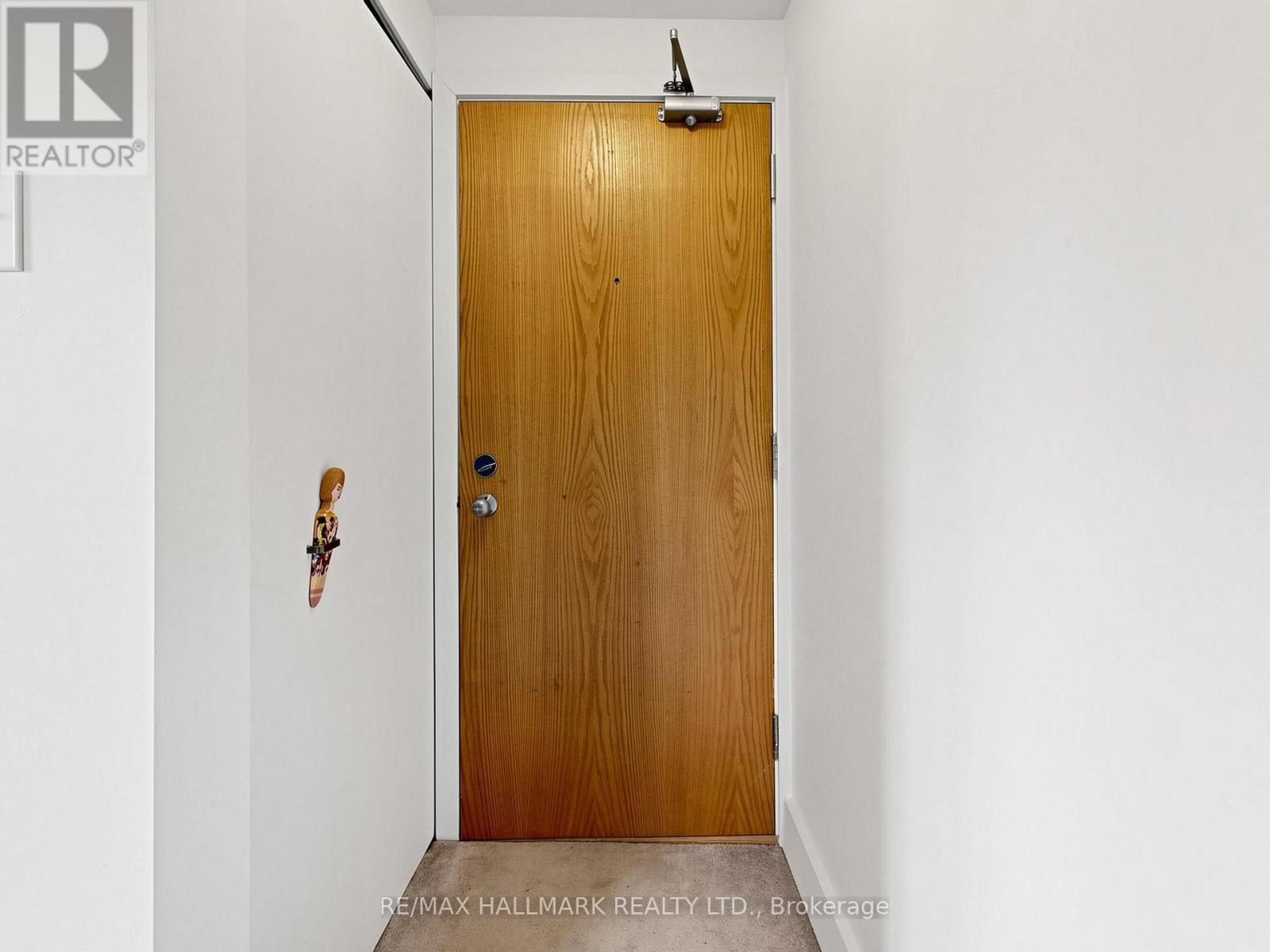 458 MARKHAM STREET - 24