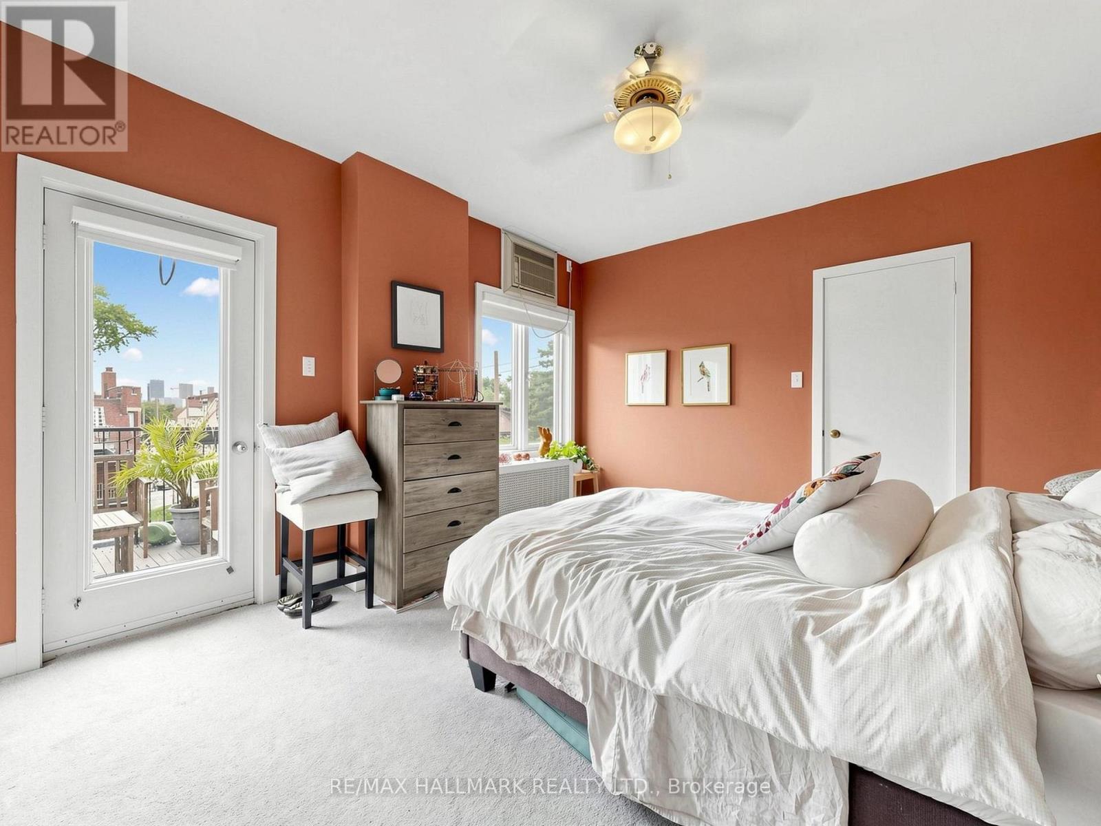 458 MARKHAM STREET - 8