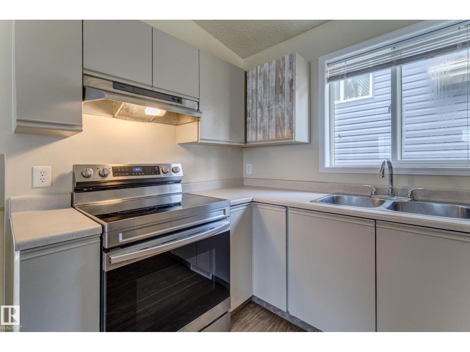1523 JARVIS CR NW — photo 10