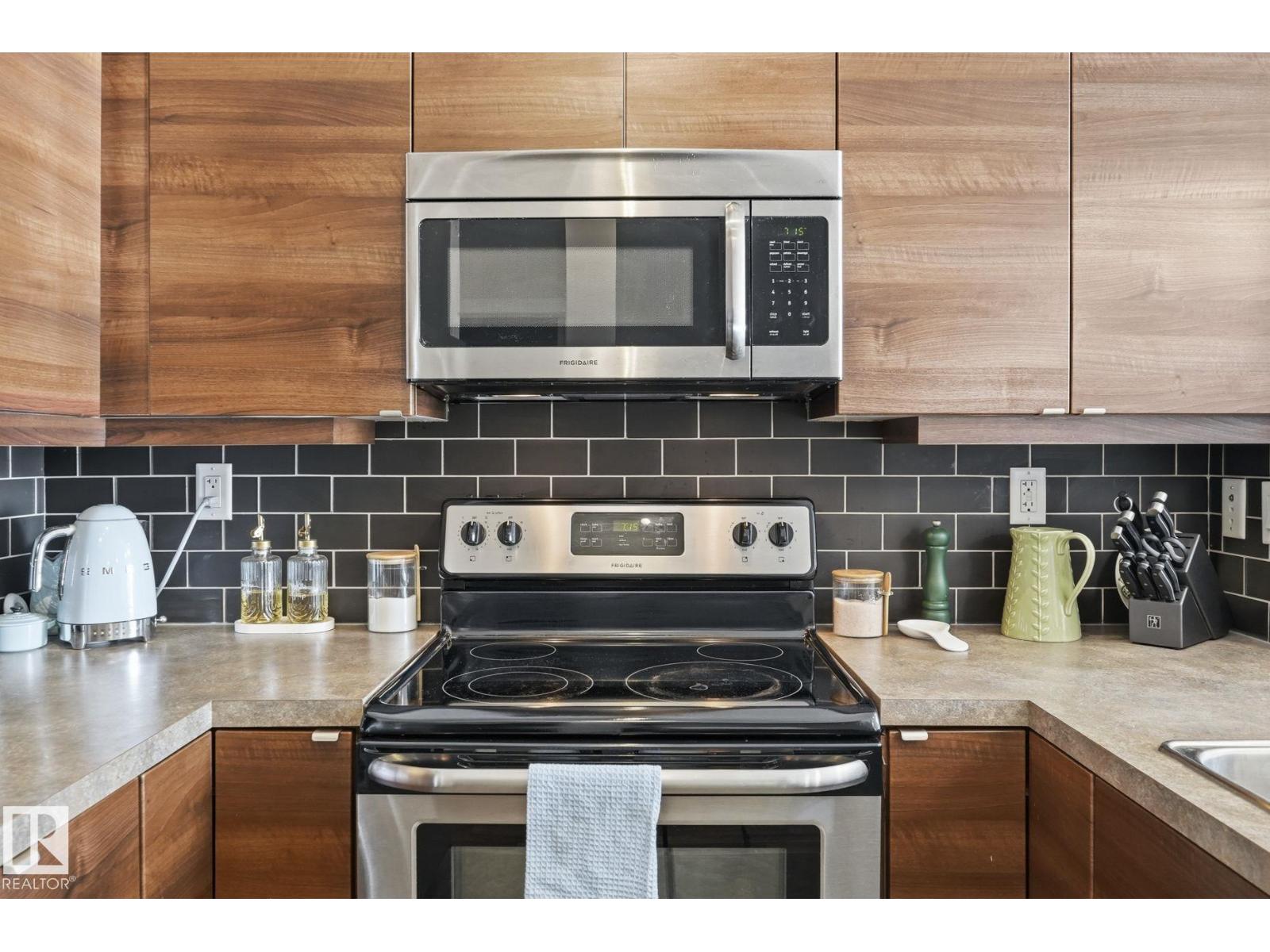 #211 2590 ANDERSON WY SW - 10