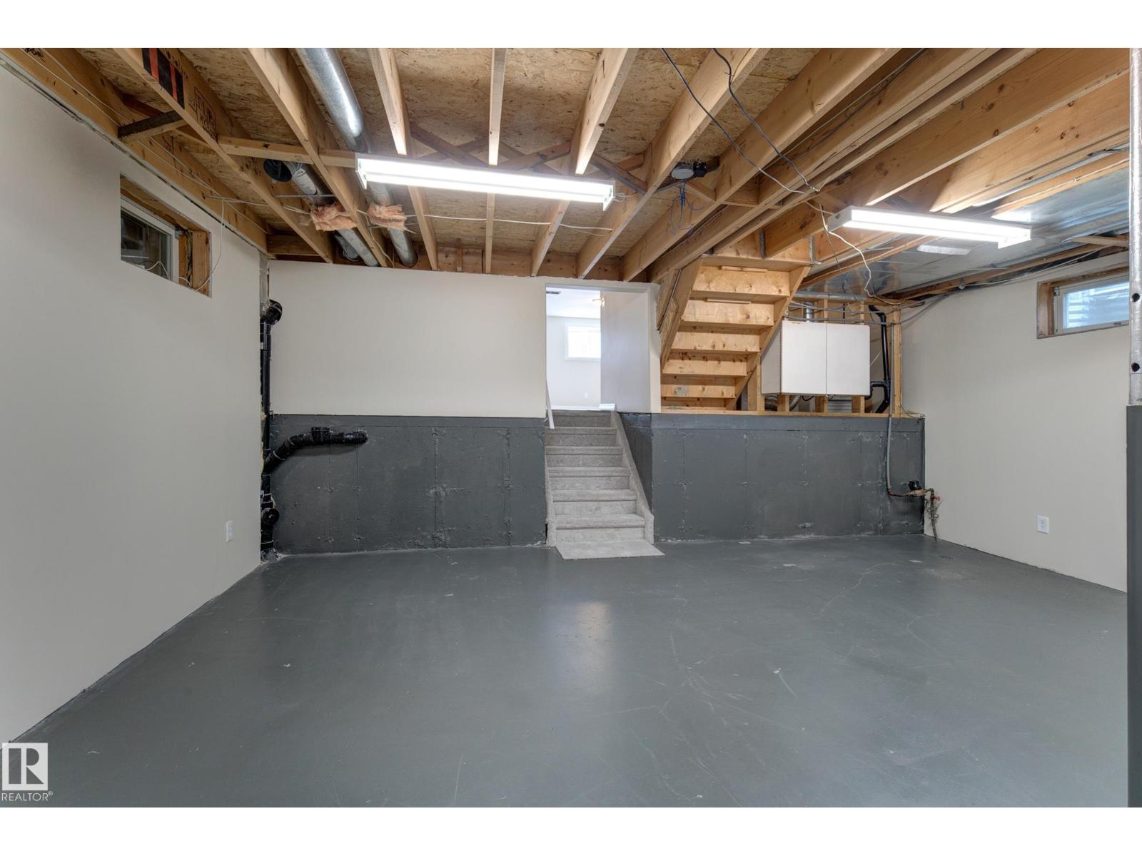 1523 JARVIS CR NW — photo 39