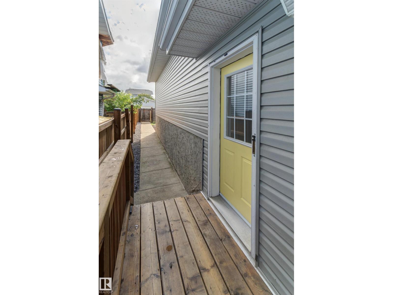 1523 JARVIS CR NW — photo 41
