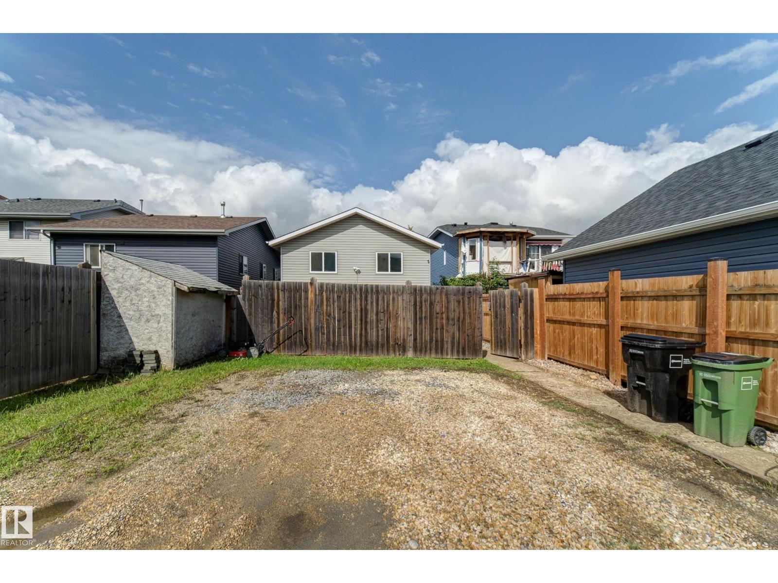 1523 JARVIS CR NW — photo 44