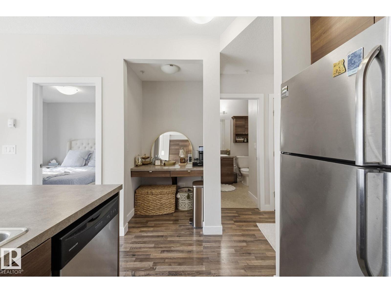 #211 2590 ANDERSON WY SW - 12
