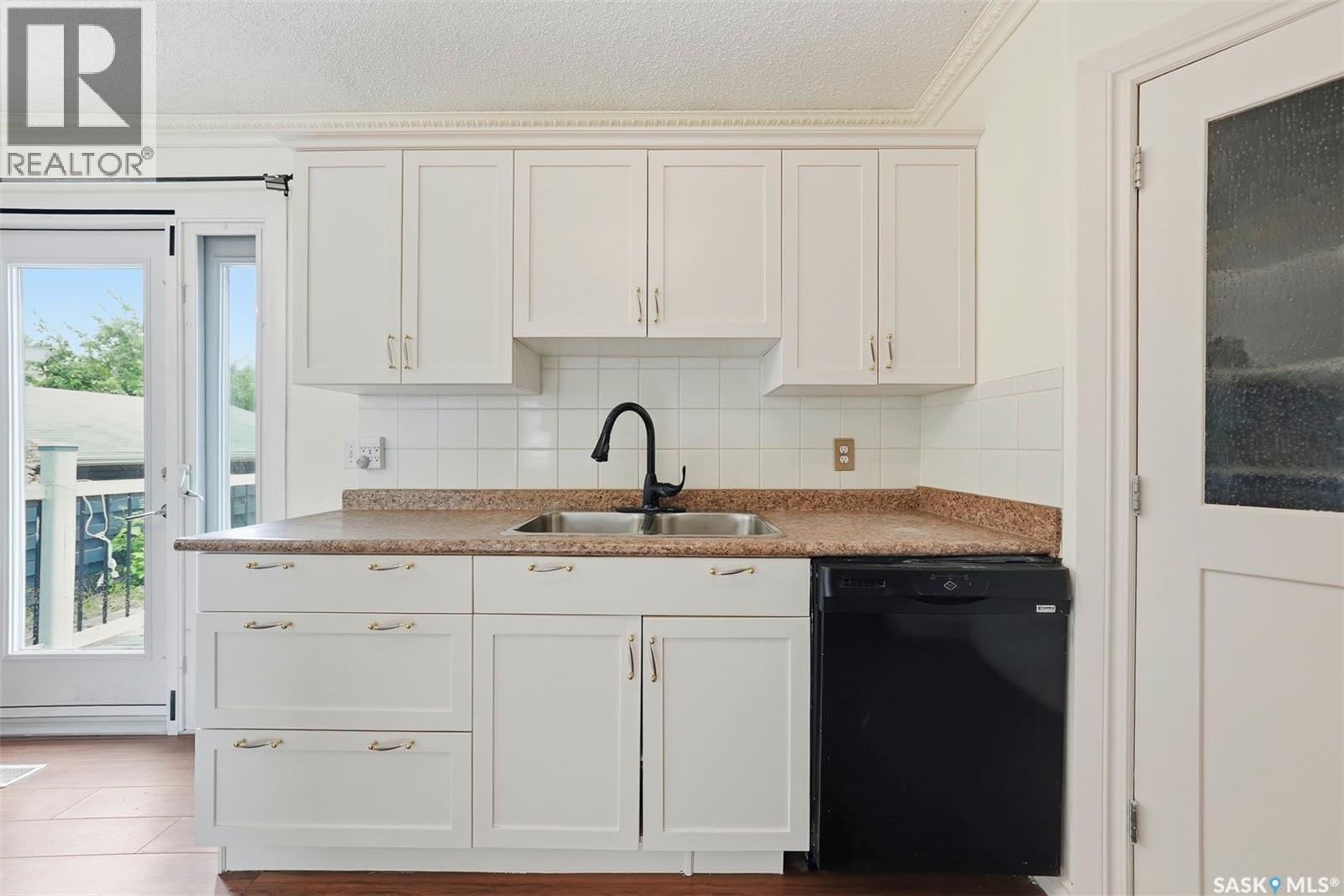 526 McKercher DRIVE — photo 11