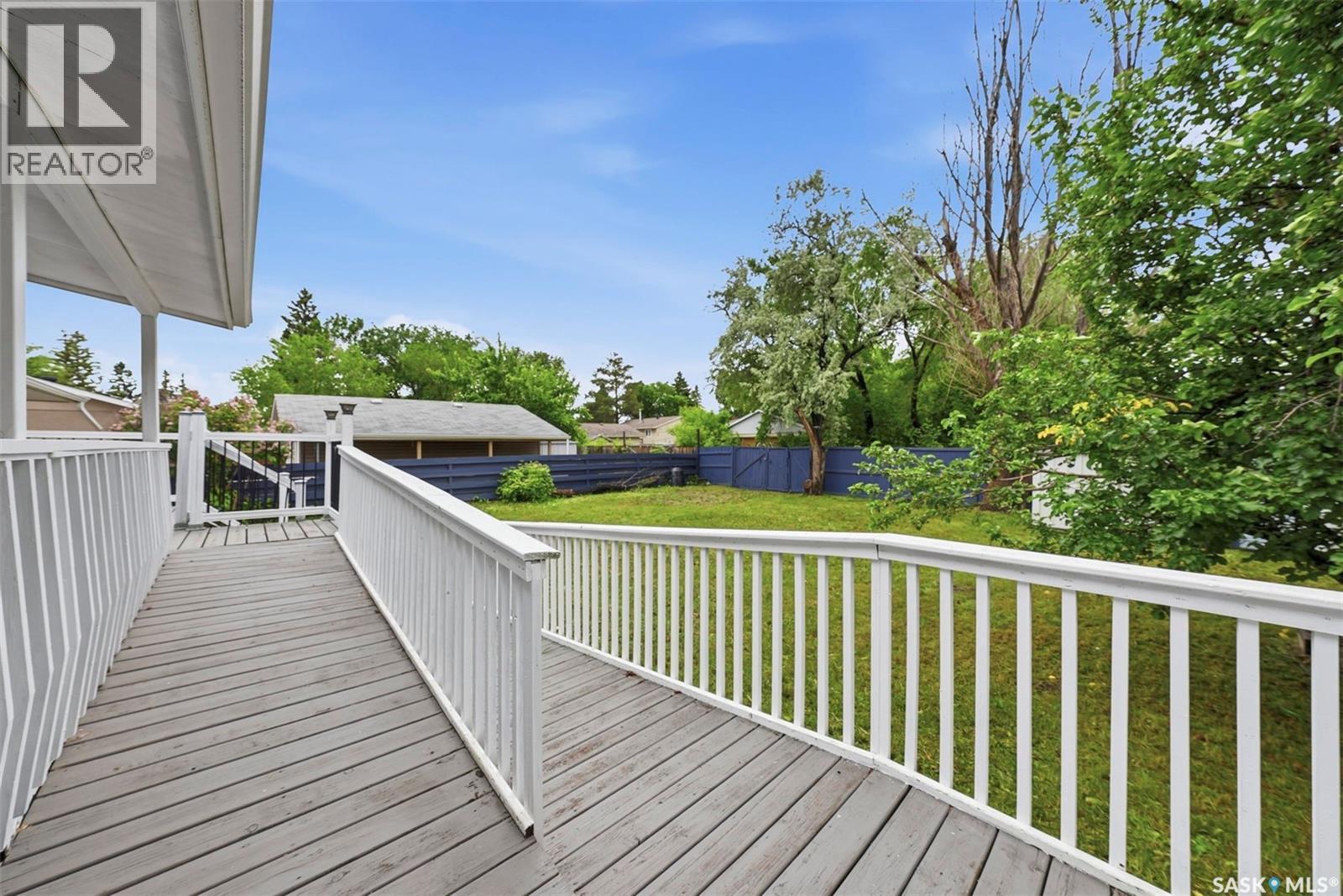 526 McKercher DRIVE — photo 23