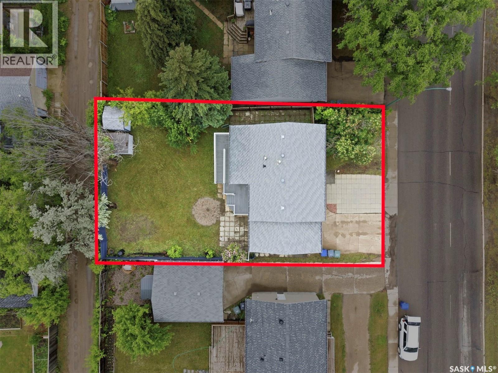 526 McKercher DRIVE — photo 34