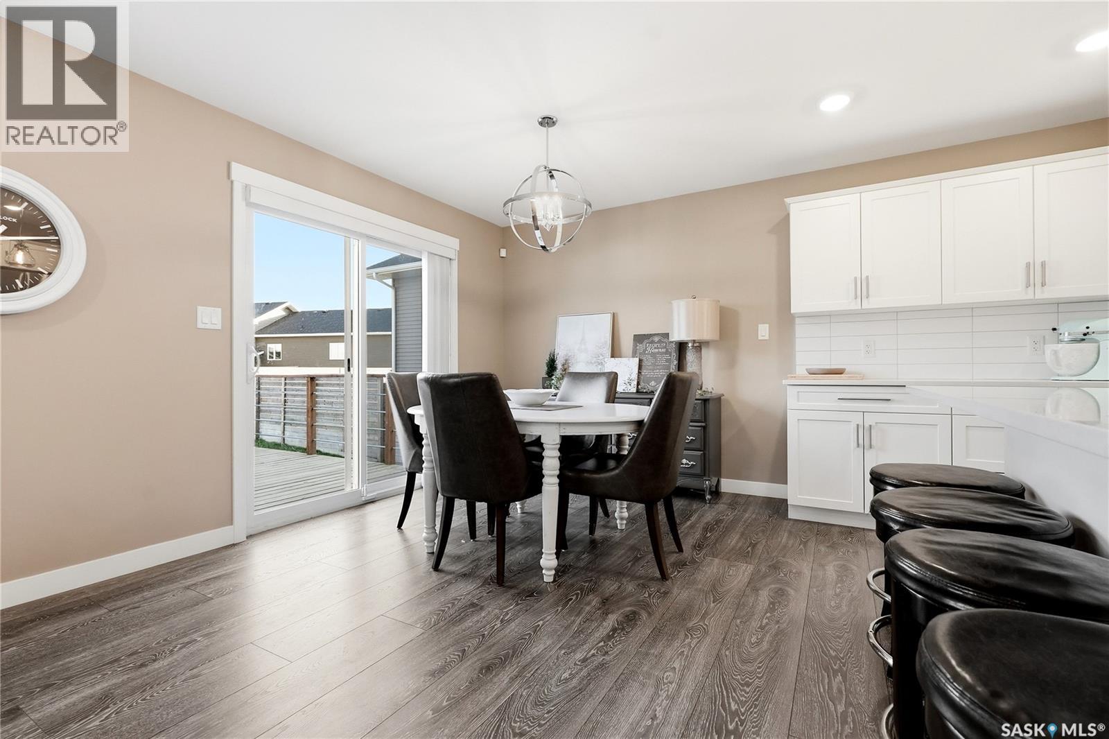323 Cowan CRESCENT - 14