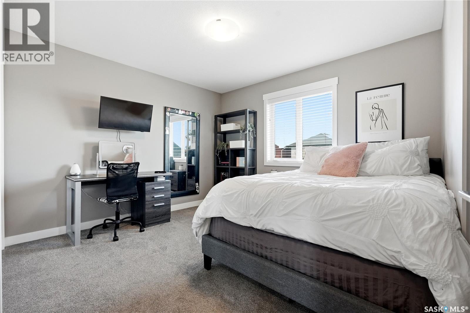 323 Cowan CRESCENT - 21