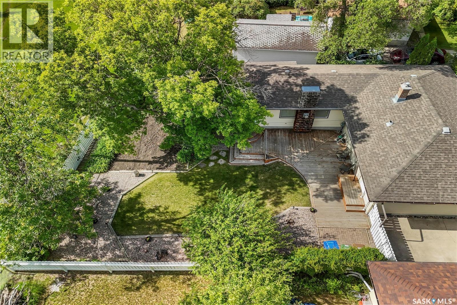 133 Ellison CRESCENT — photo 42