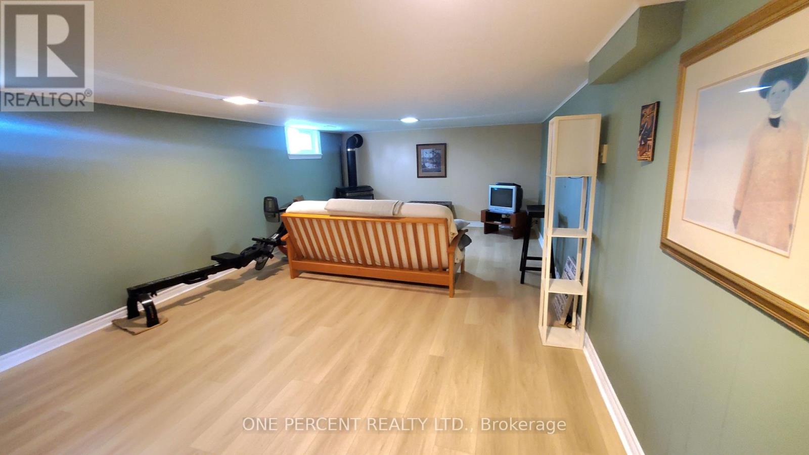 164 REDFORD CRESCENT - 18