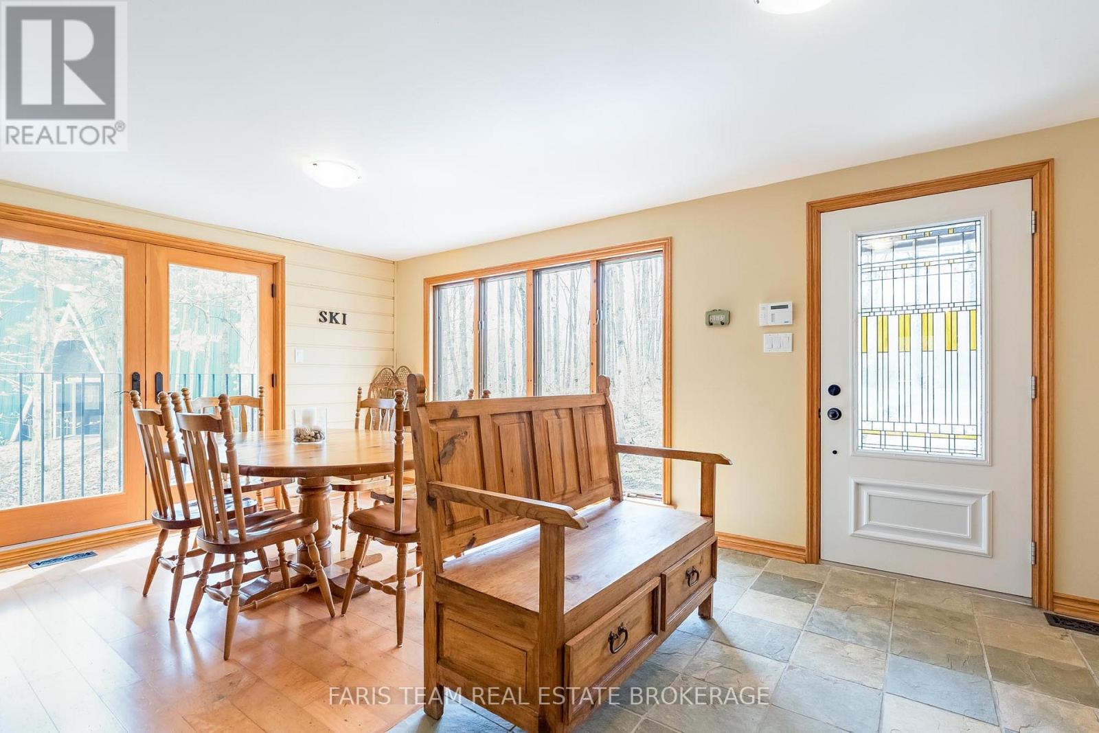 46 HURONWOODS DRIVE - 12