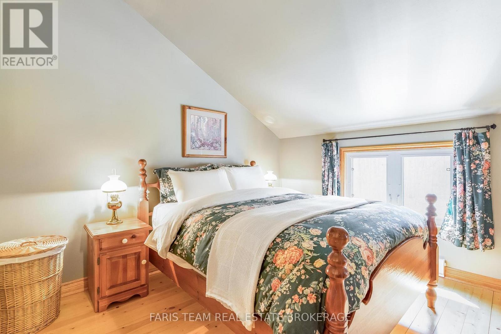 46 HURONWOODS DRIVE - 20