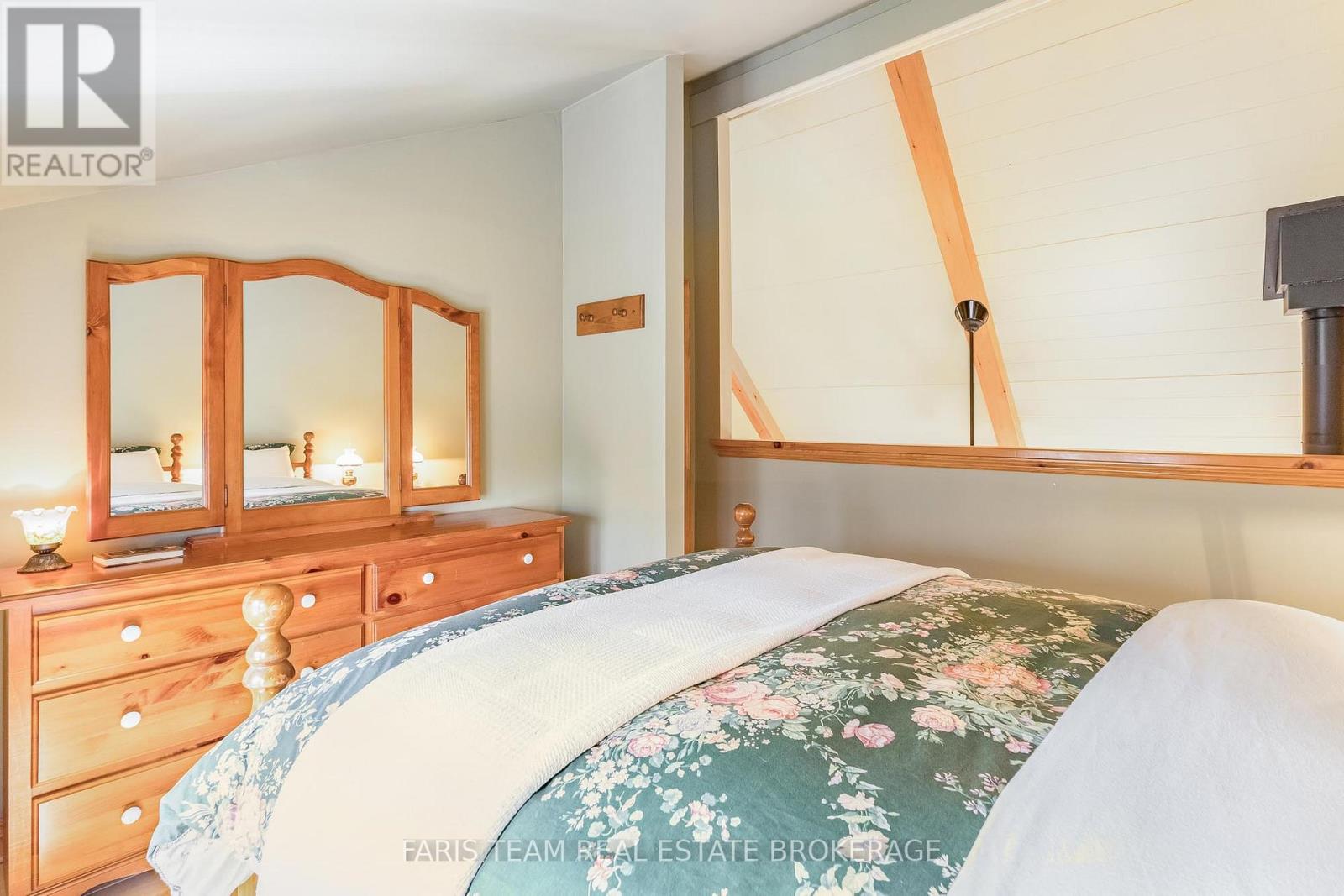46 HURONWOODS DRIVE - 22