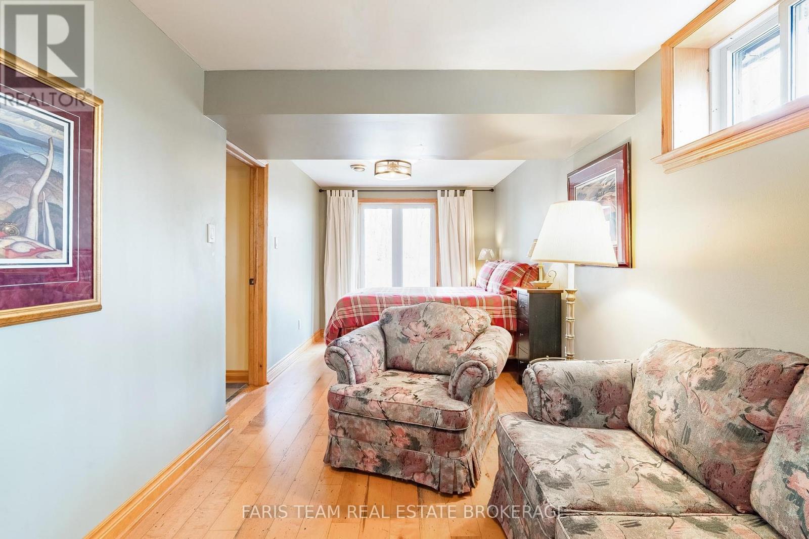 46 HURONWOODS DRIVE - 32