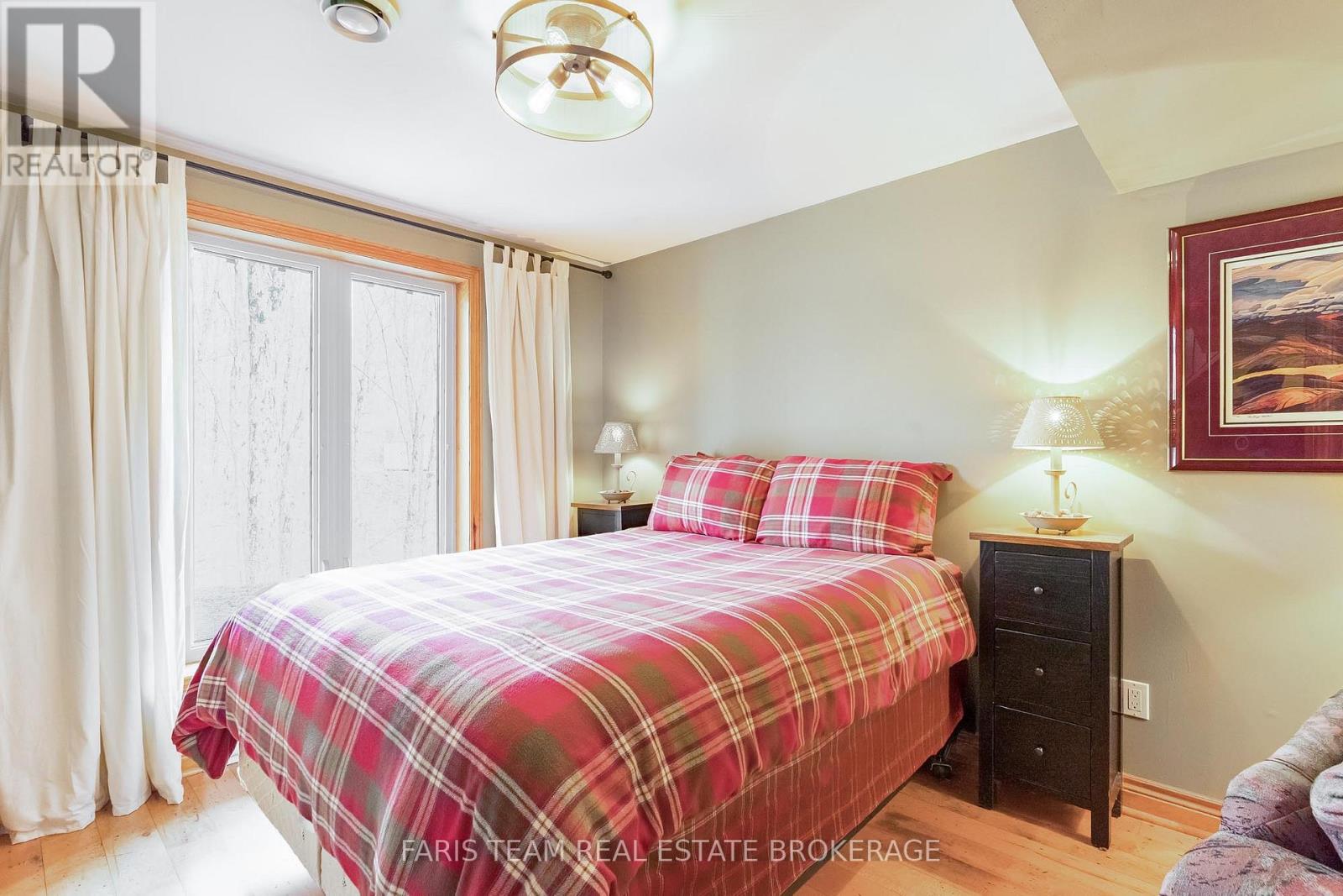 46 HURONWOODS DRIVE - 33
