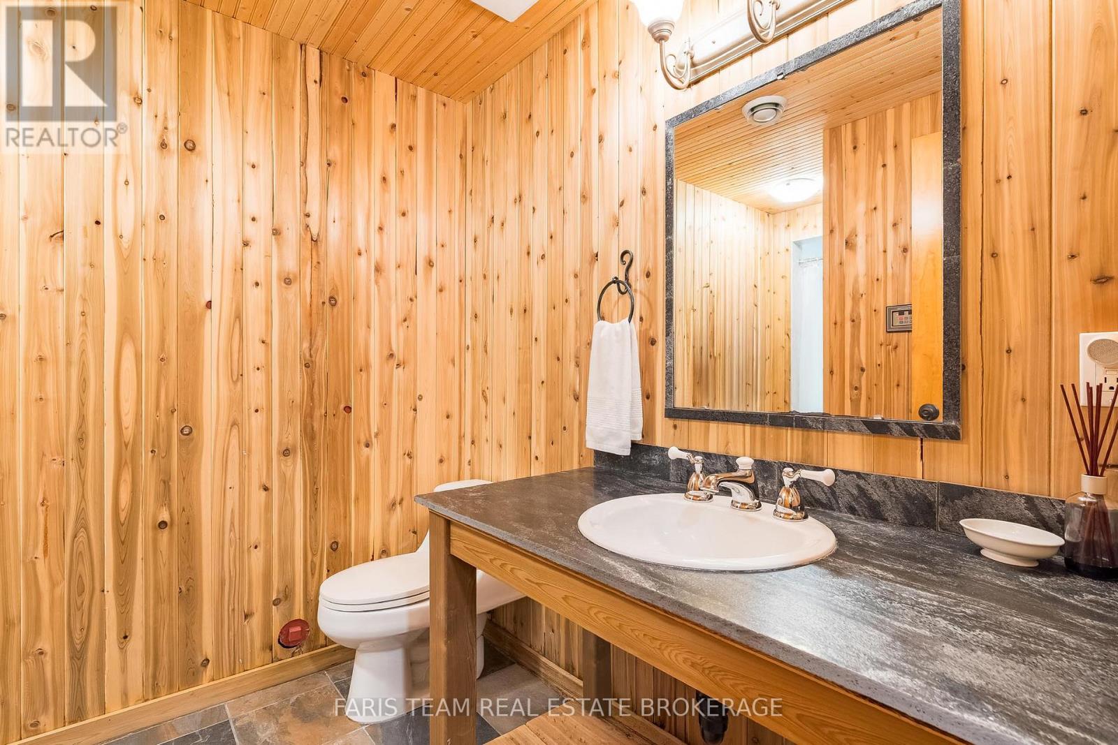 46 HURONWOODS DRIVE - 34