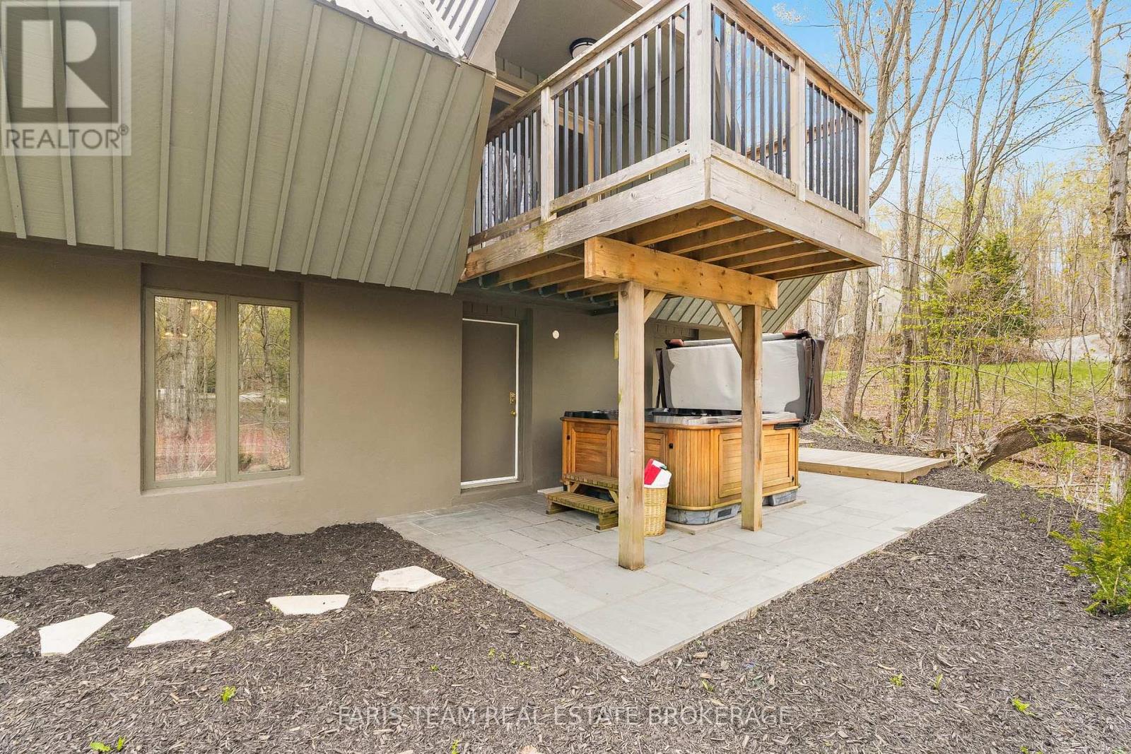 46 HURONWOODS DRIVE - 40