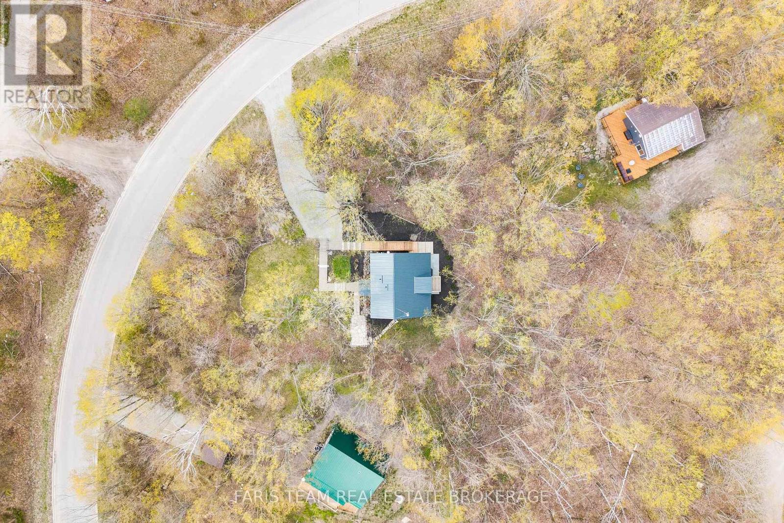 46 HURONWOODS DRIVE - 46