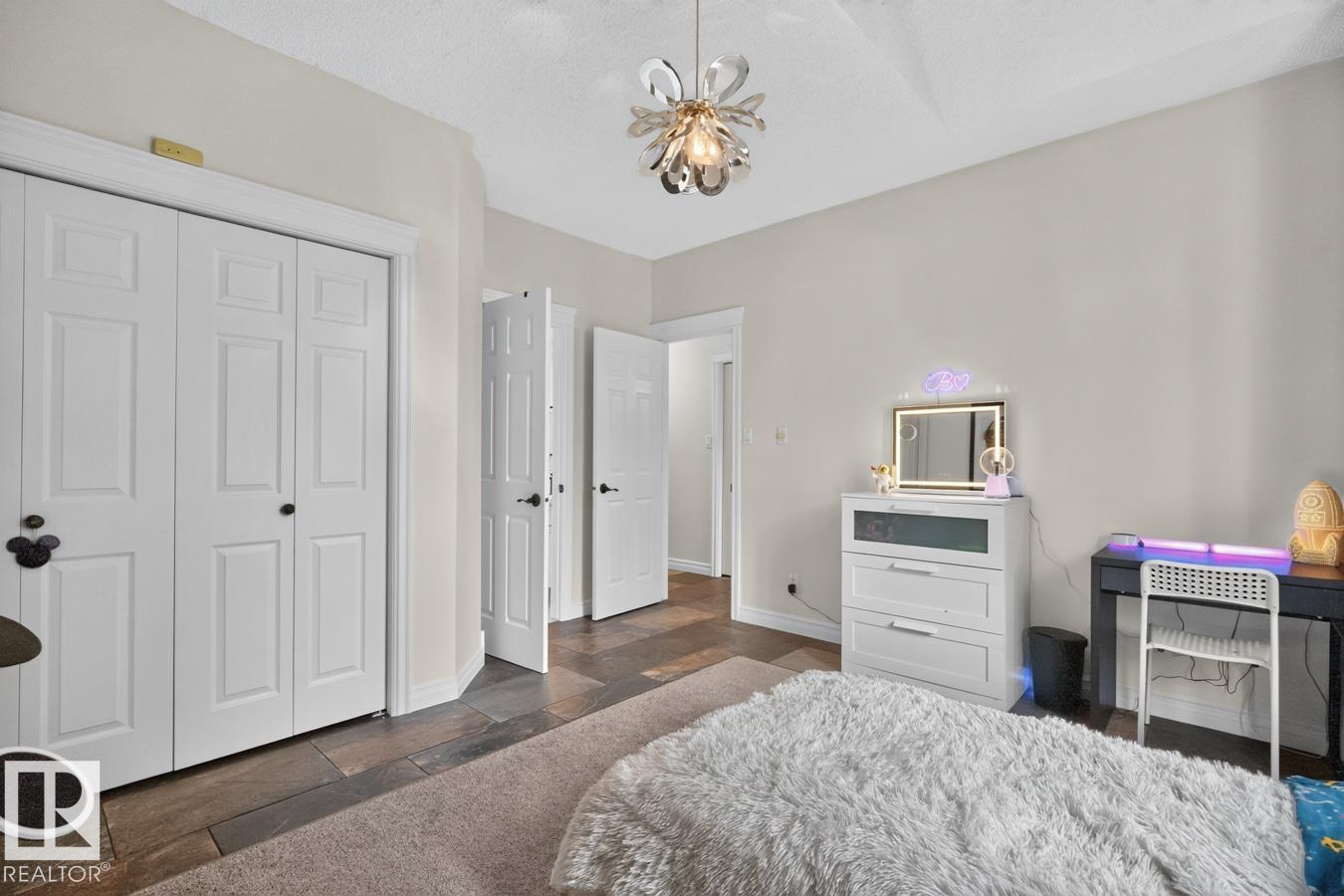 9 BAKER PL — photo 30