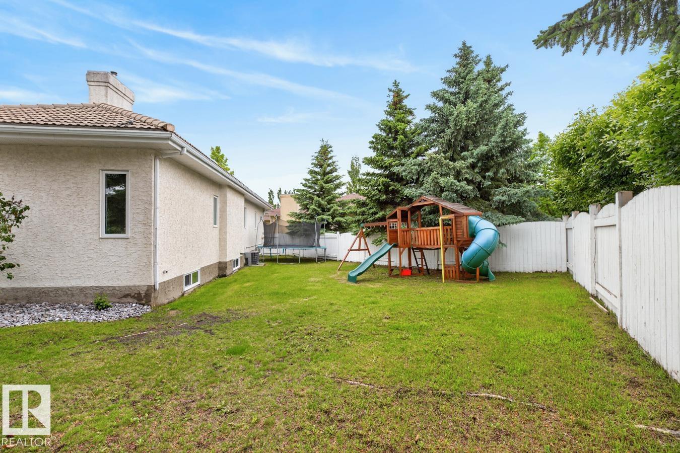 9 BAKER PL — photo 51