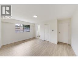7942 Lakefield Drive, Burnaby, BC V5E3W8 Photo 10