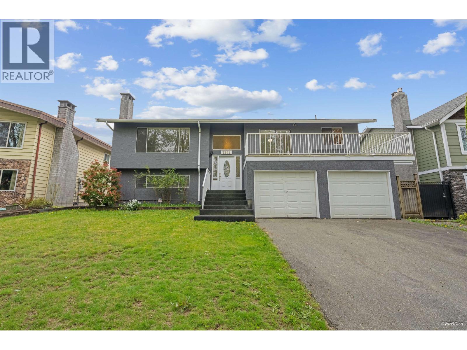 7942 LAKEFIELD DRIVE, Burnaby