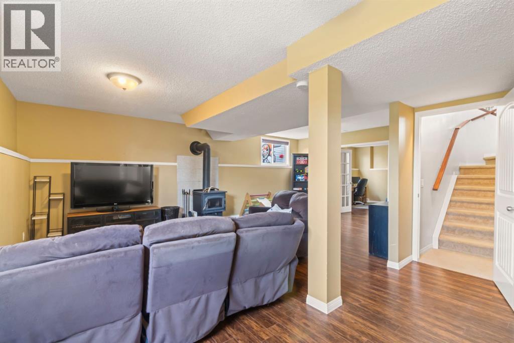 303 Railway Point SE — photo 20