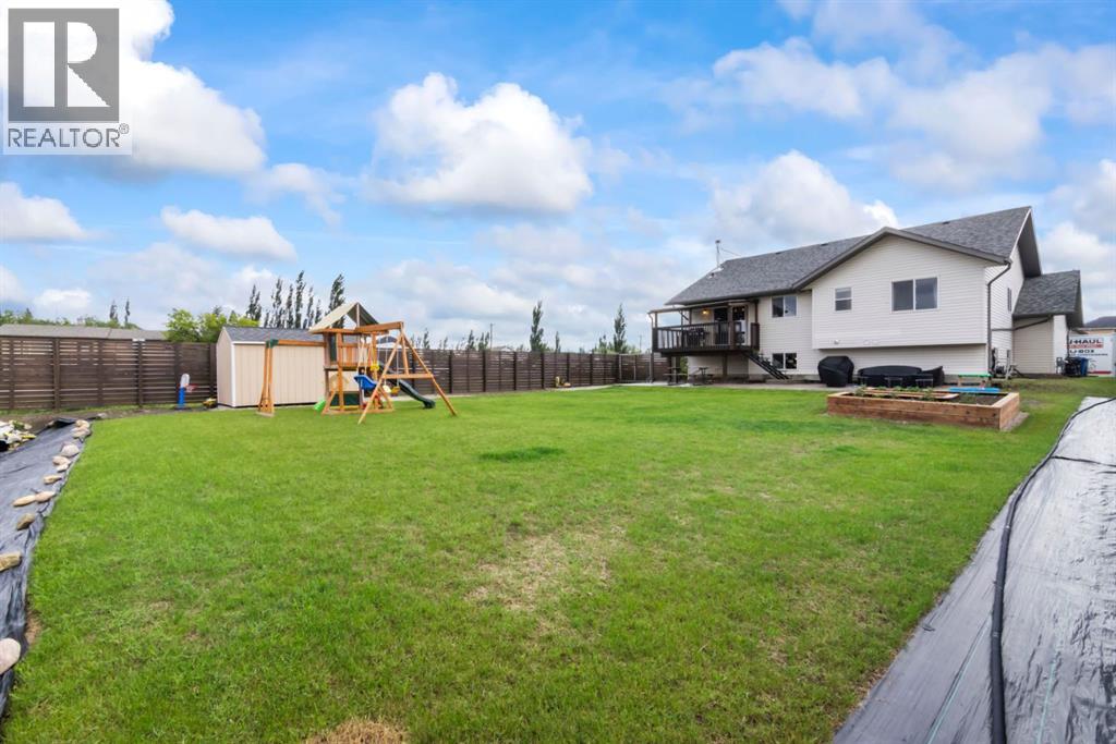 303 Railway Point SE — photo 29