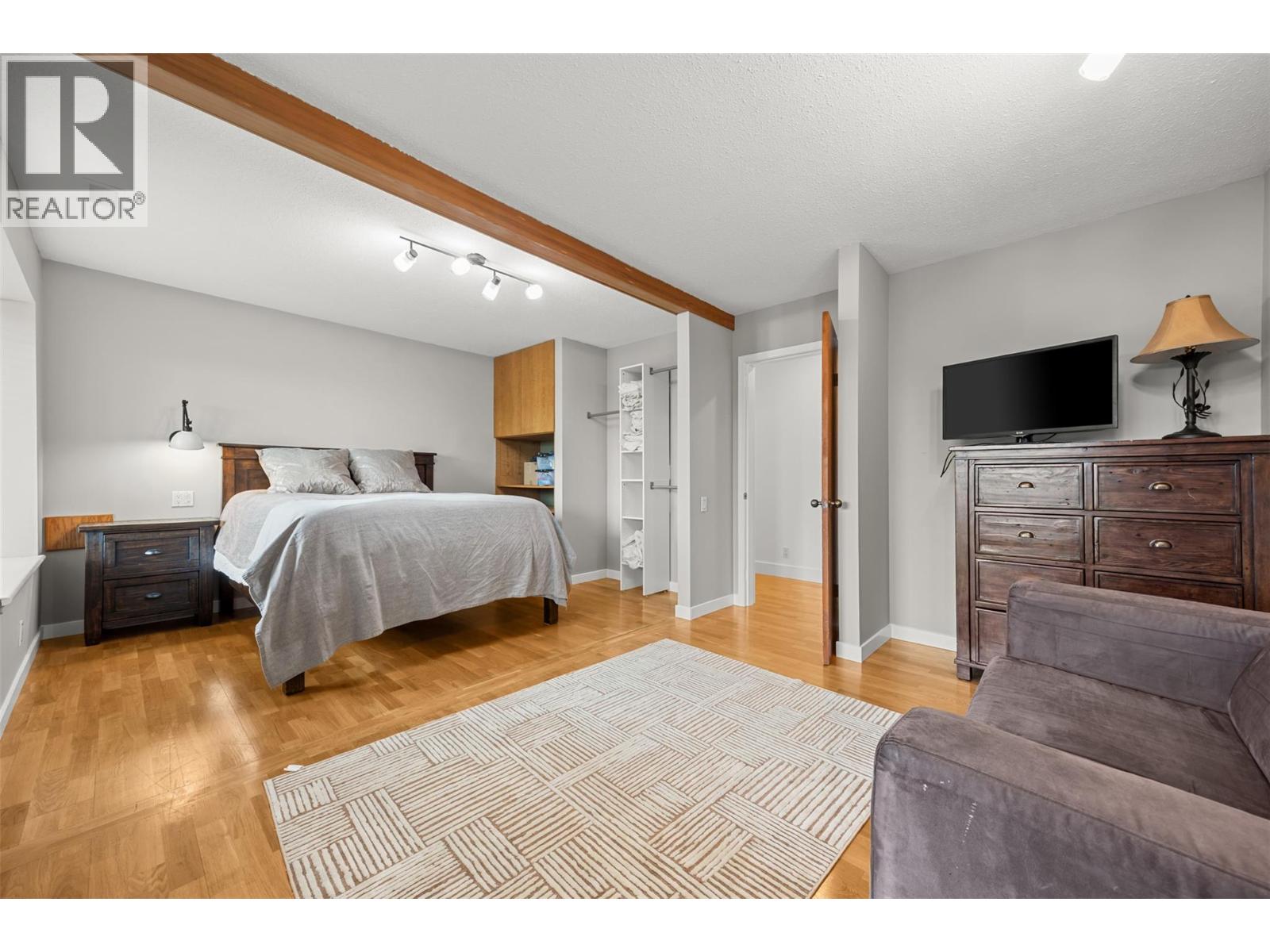  1618 Huckleberry Road, Kelowna